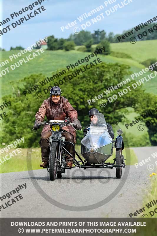 Vintage motorcycle club;eventdigitalimages;no limits trackdays;peter wileman photography;vintage motocycles;vmcc banbury run photographs